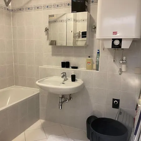 Einziehen Und Wohlfuehlen-vollausgestattetes West Fh Joaneum *