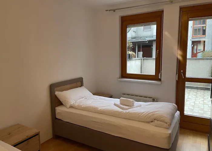 Einziehen Und Wohlfuehlen-vollausgestattetes West Fh Joaneum